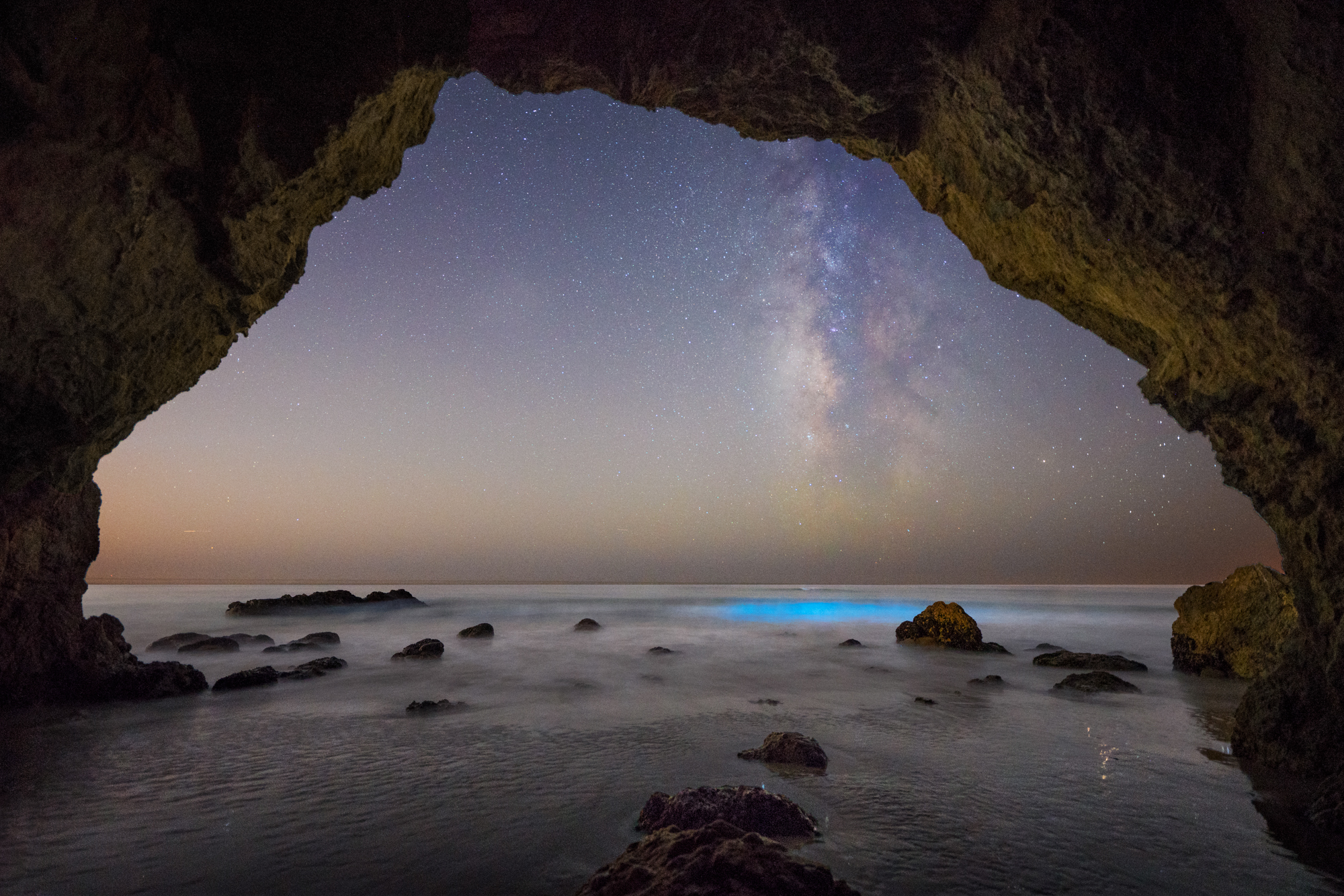 Gallery 11 Otherworldly Photos Of Land Sea And Sky At Night